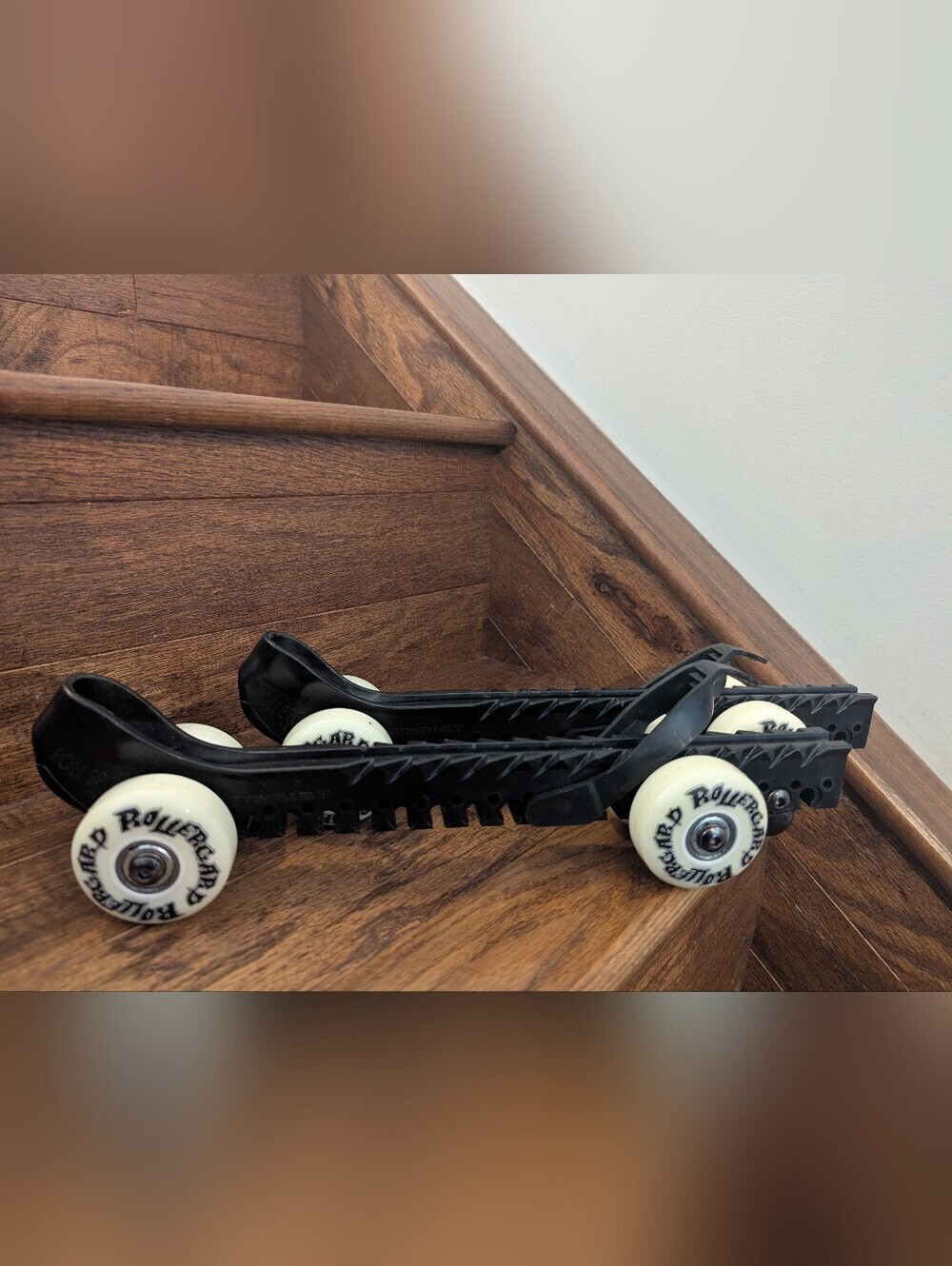 New Rollergard Hockey Skate Guards With Wheels Black Full Length 13.5" - Picture 12 of 14